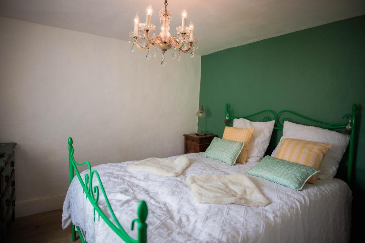 Ferienwohnung The Vintage Bed And Broc' Saint-Calais Exterior foto