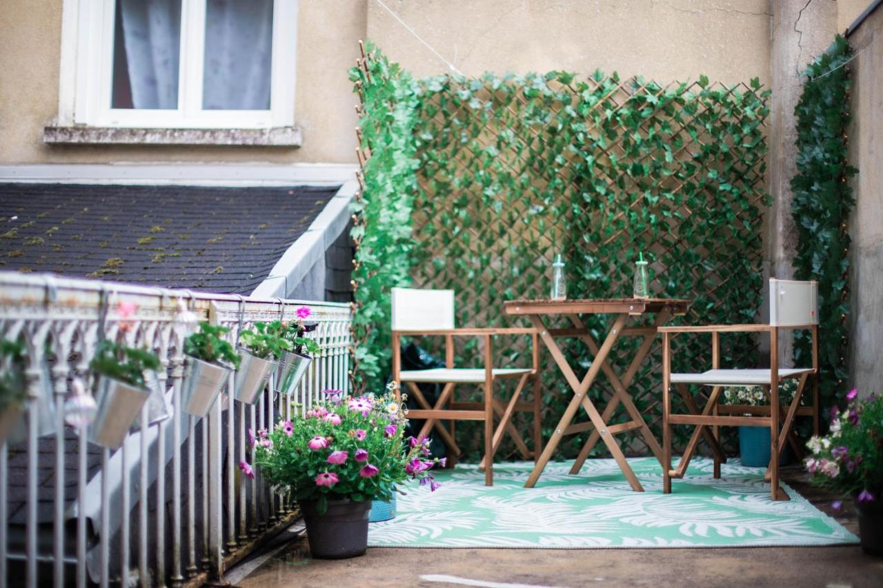 Ferienwohnung The Vintage Bed And Broc' Saint-Calais Exterior foto